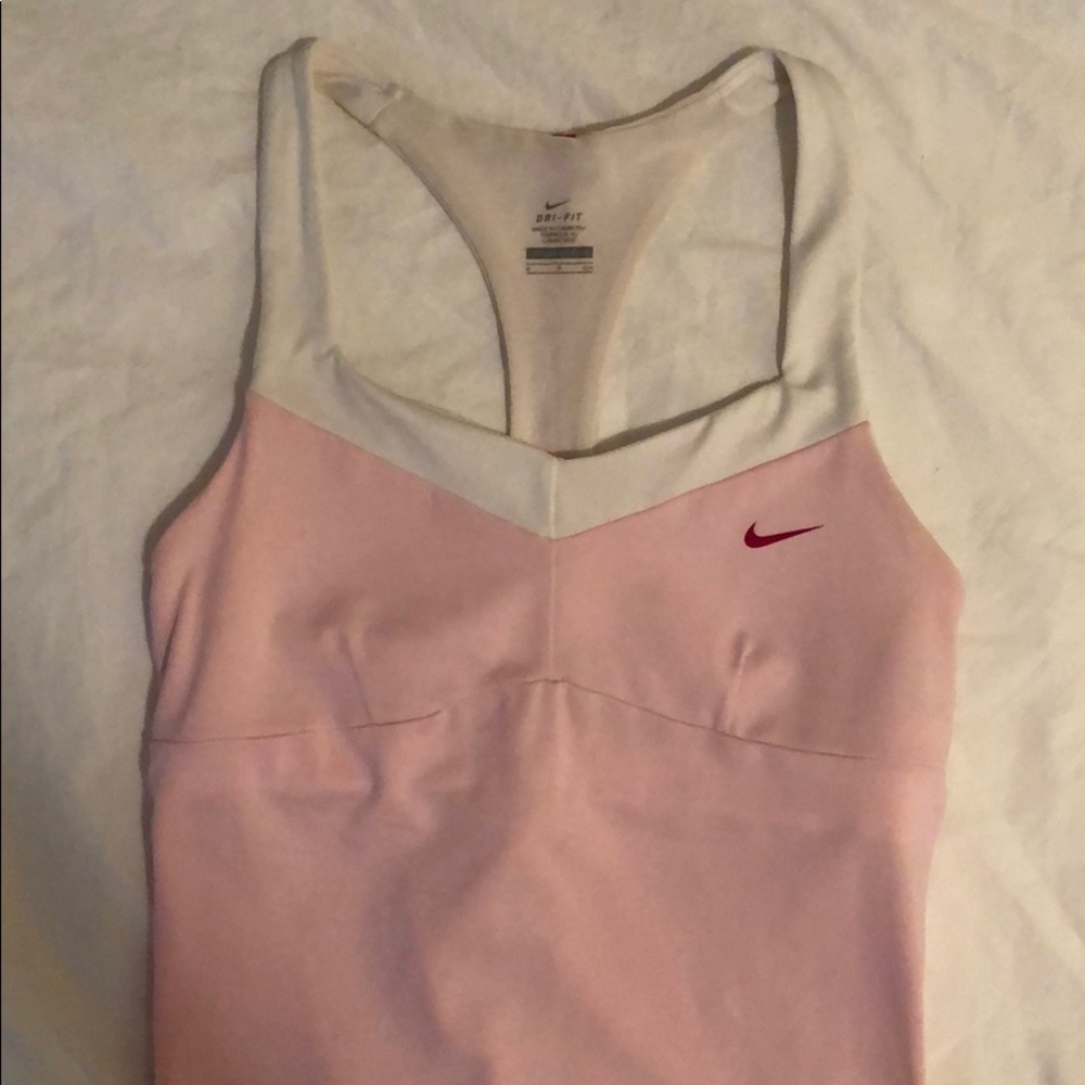 Nike workout top